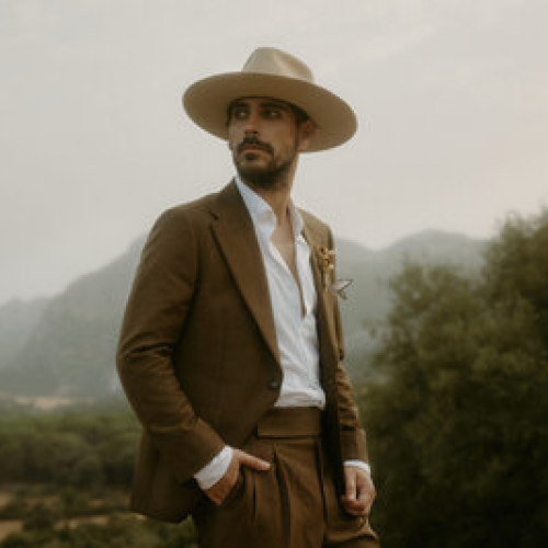 Candid Dreams: Joy Zamora's Cinematic Wedding Photography Journey Joy Zamora, Wedding Photographer