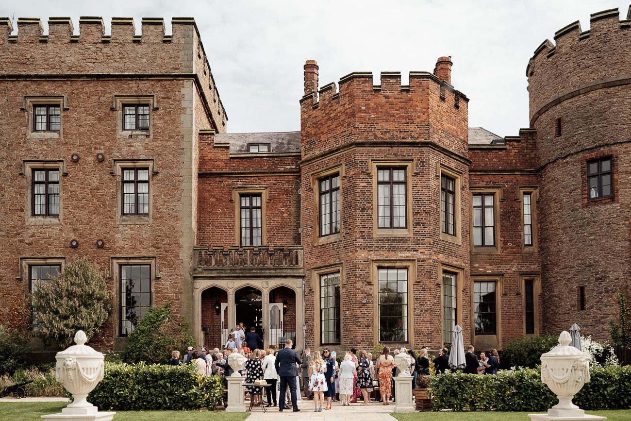 How to Photograph a Wedding? the day before wedding photography