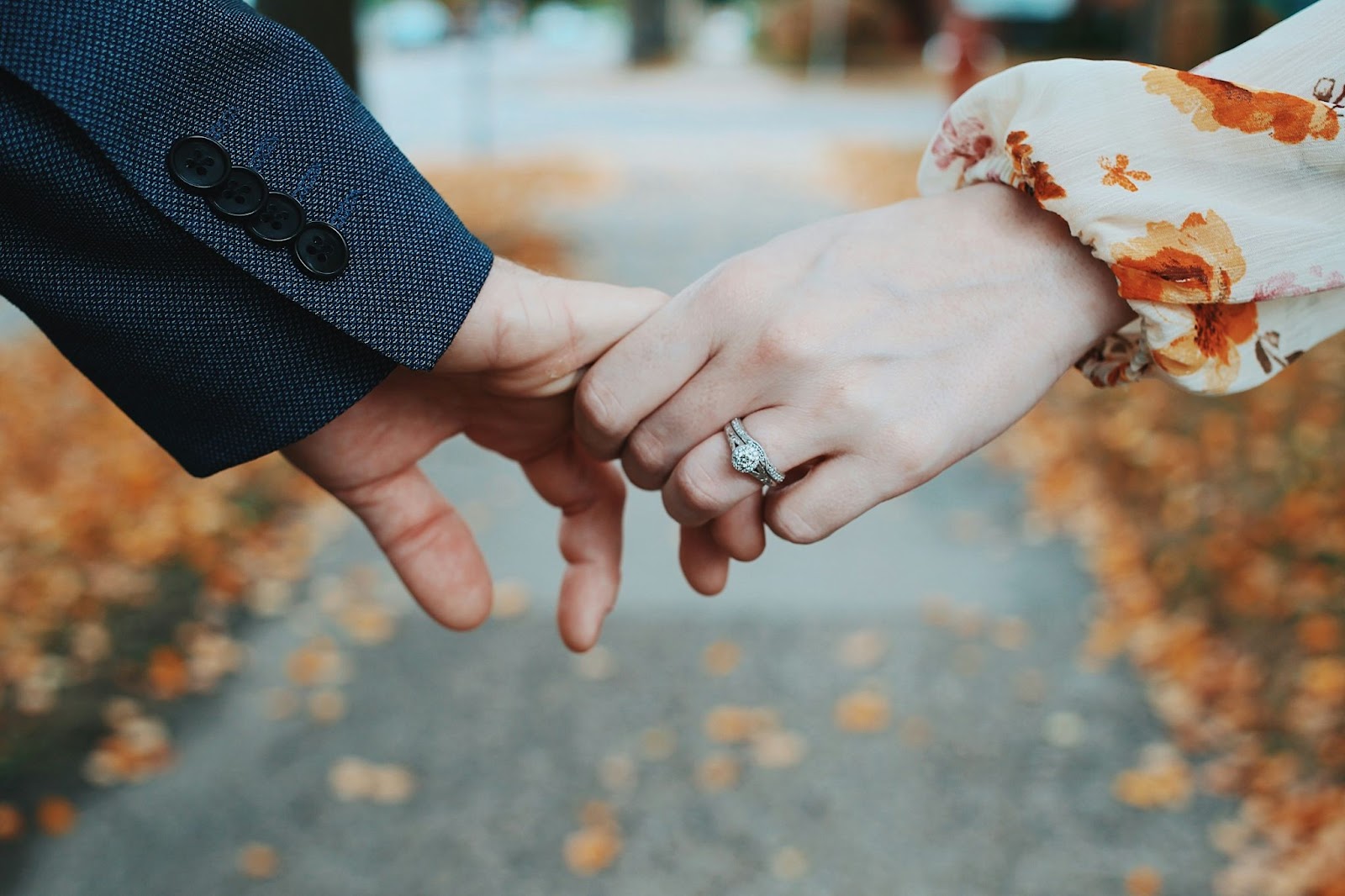 How to Build an Engagement Photography Session Package That Sells Itself engagement photography example