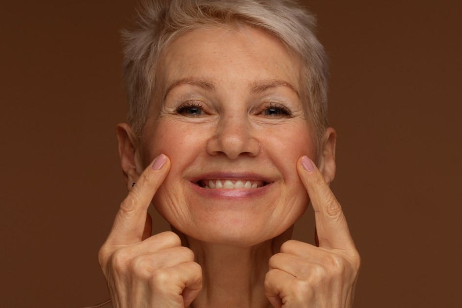 A Complete Guide to Portrait Retouching Workflow Wrinkles removal on Aftershoot