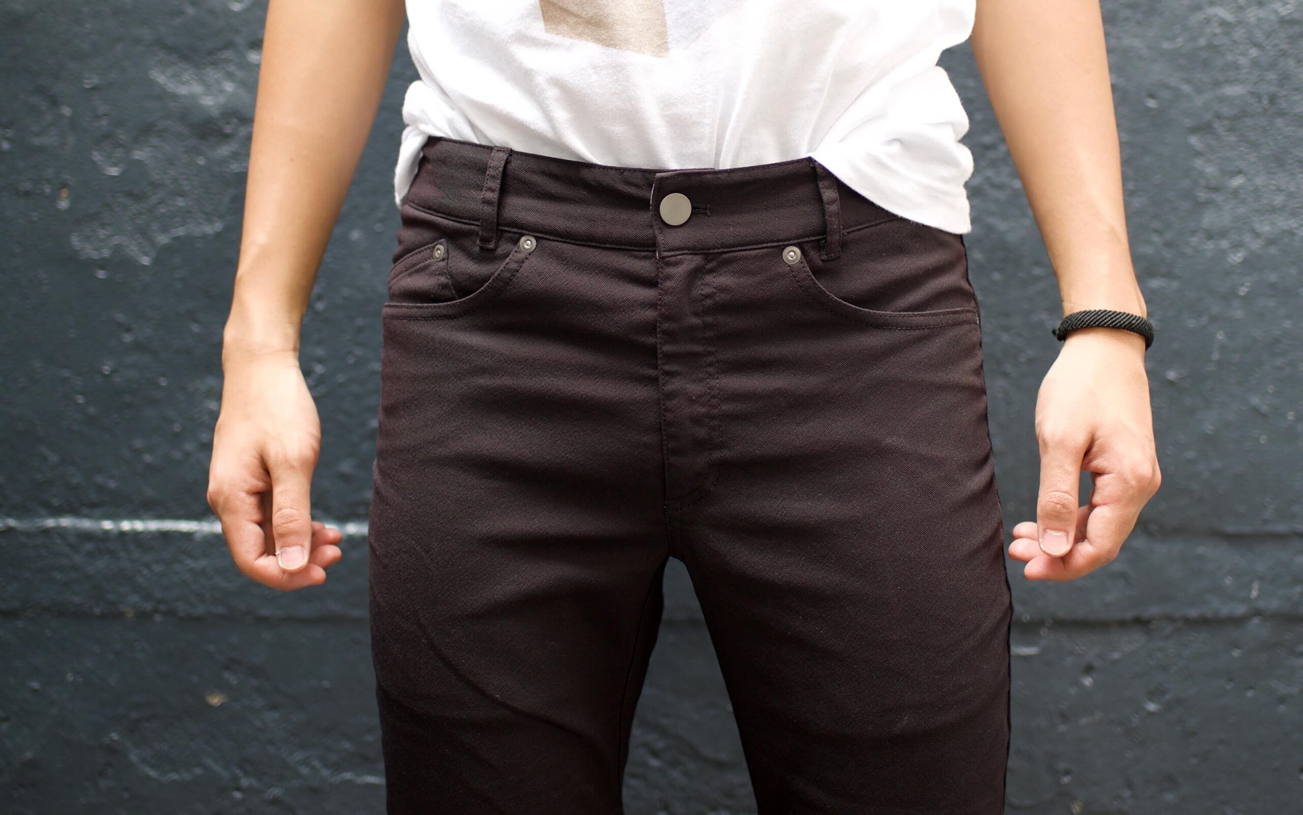 The Ultimate Guide to Photographer Outfits Outlier Slim Dungarees