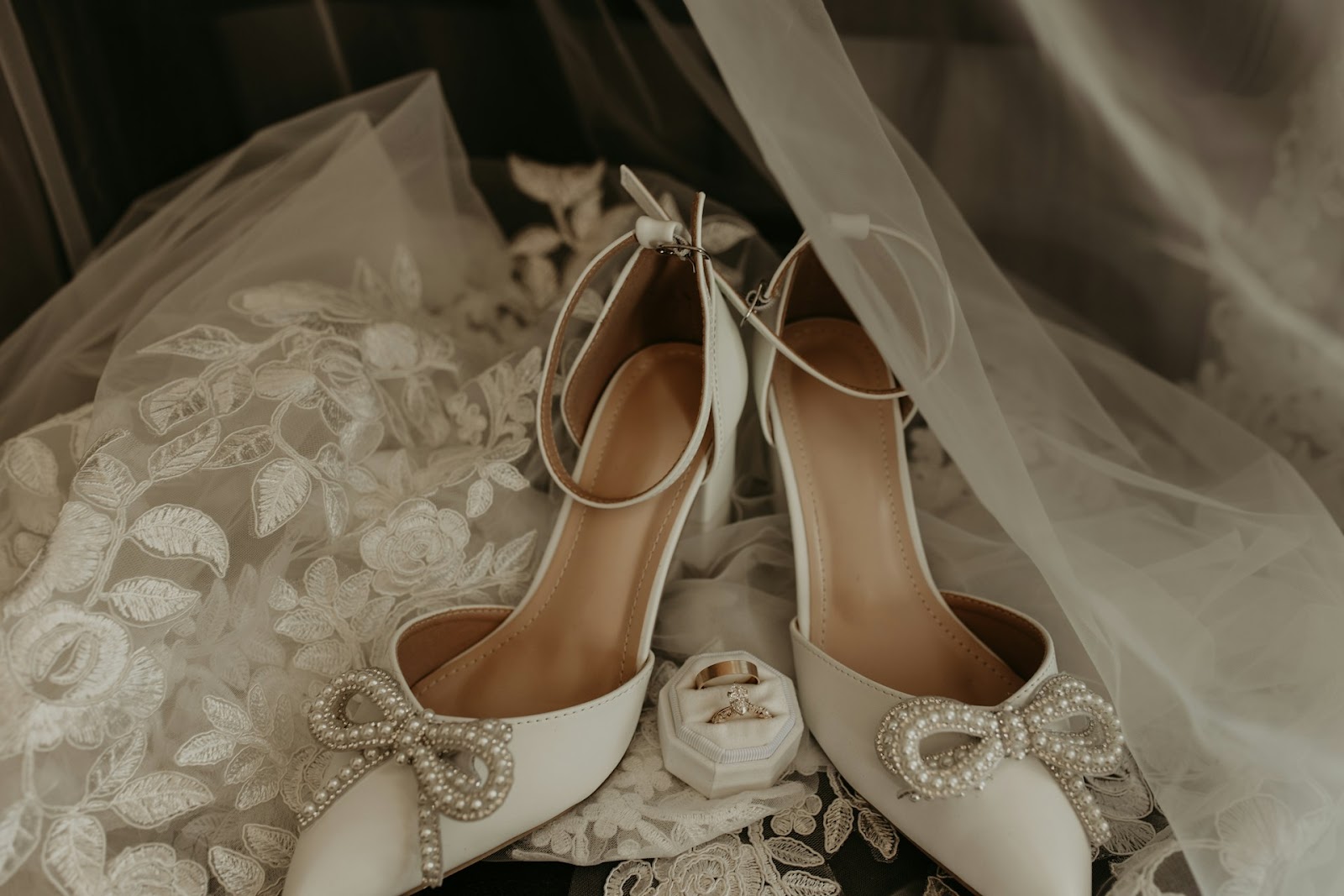 9 Wedding Dress Photoshoot Tips Every Photographer Should Know wedding dress and shoes photo