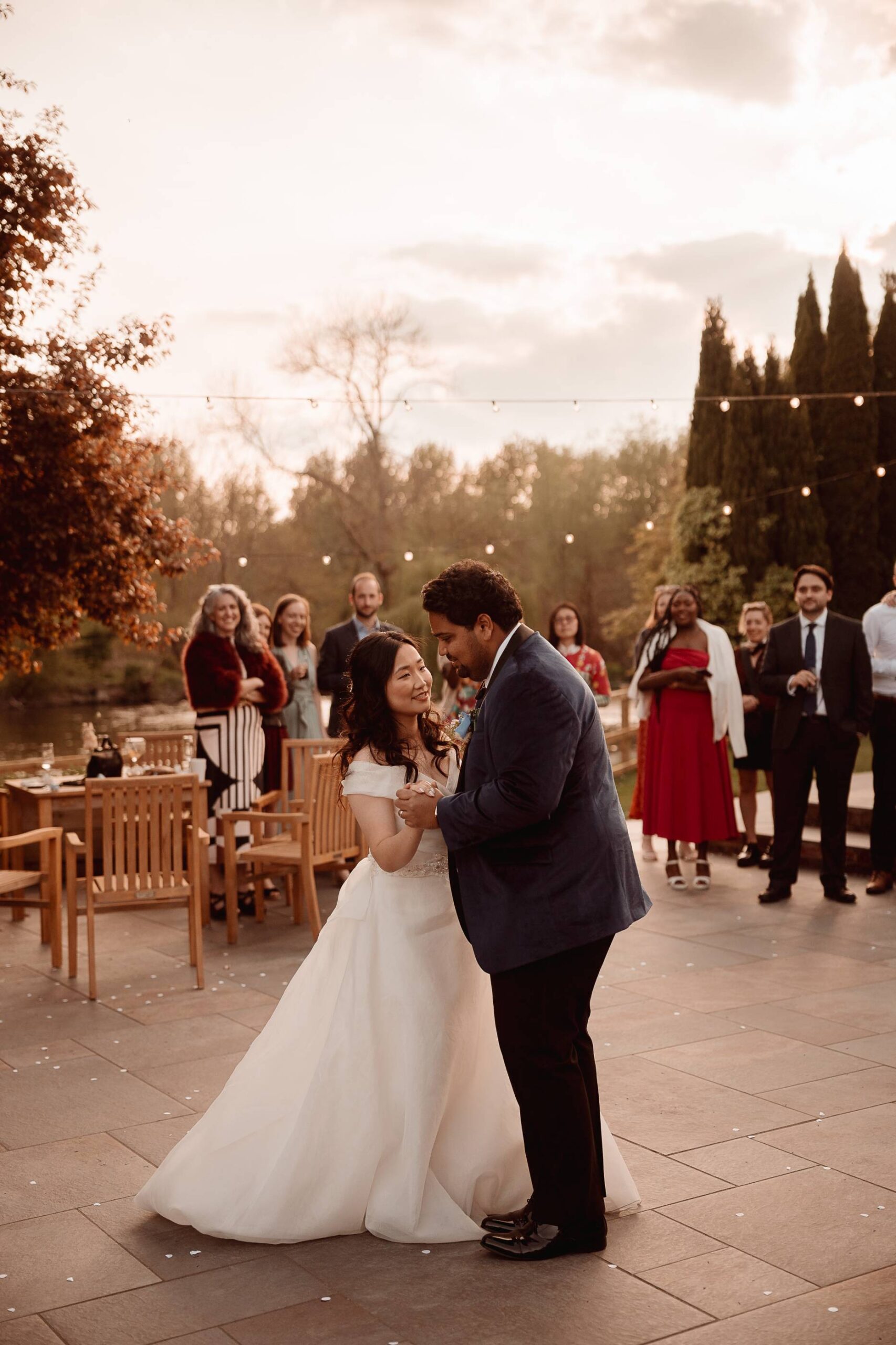 6 Wedding Photography Lighting Techniques (Without Overcomplicating It)