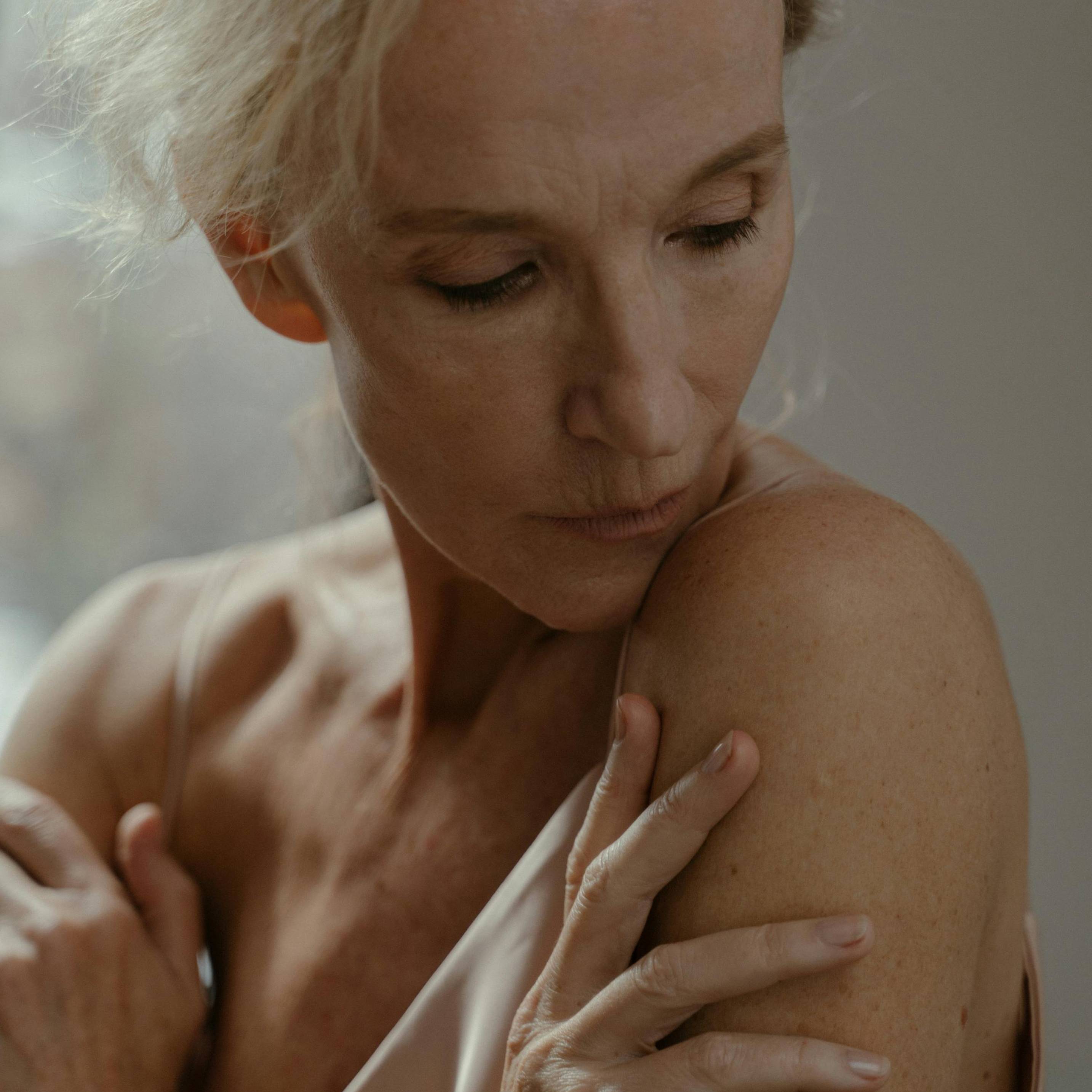 mature boudoir portraits