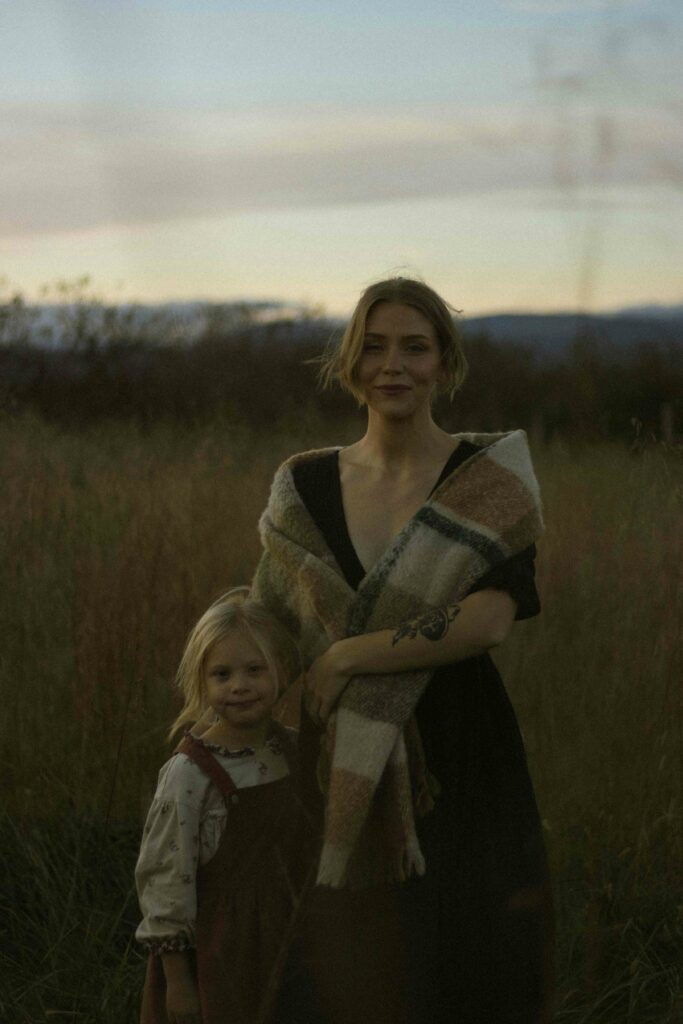 Wrap a scarf or blanket around you both and snuggle