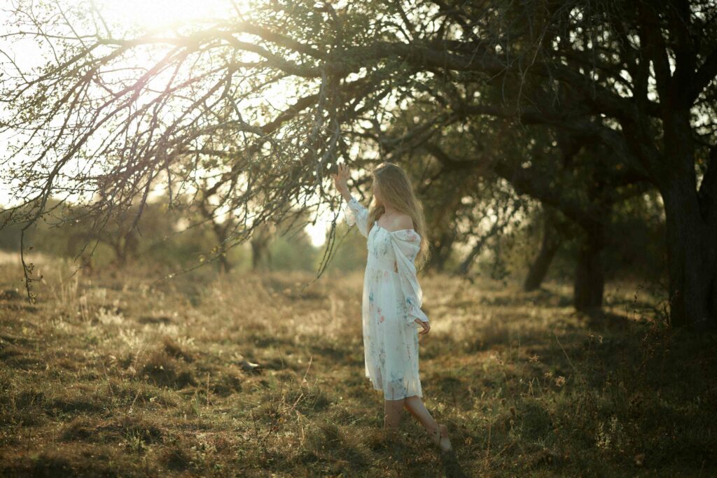 Silhouette portraits during golden hour